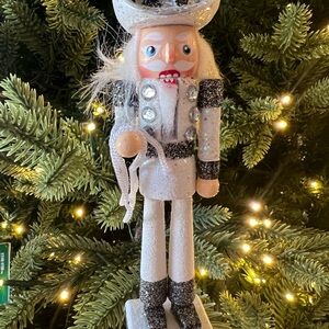 Kurt Adler Sparkling Nutcracker in White and Black